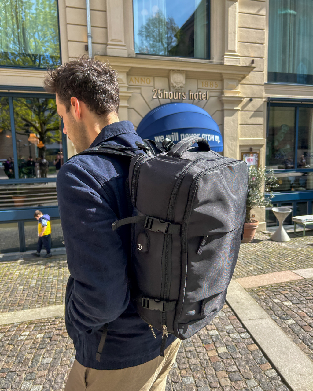 Adventurer Vacuum Compression Travel Backpack