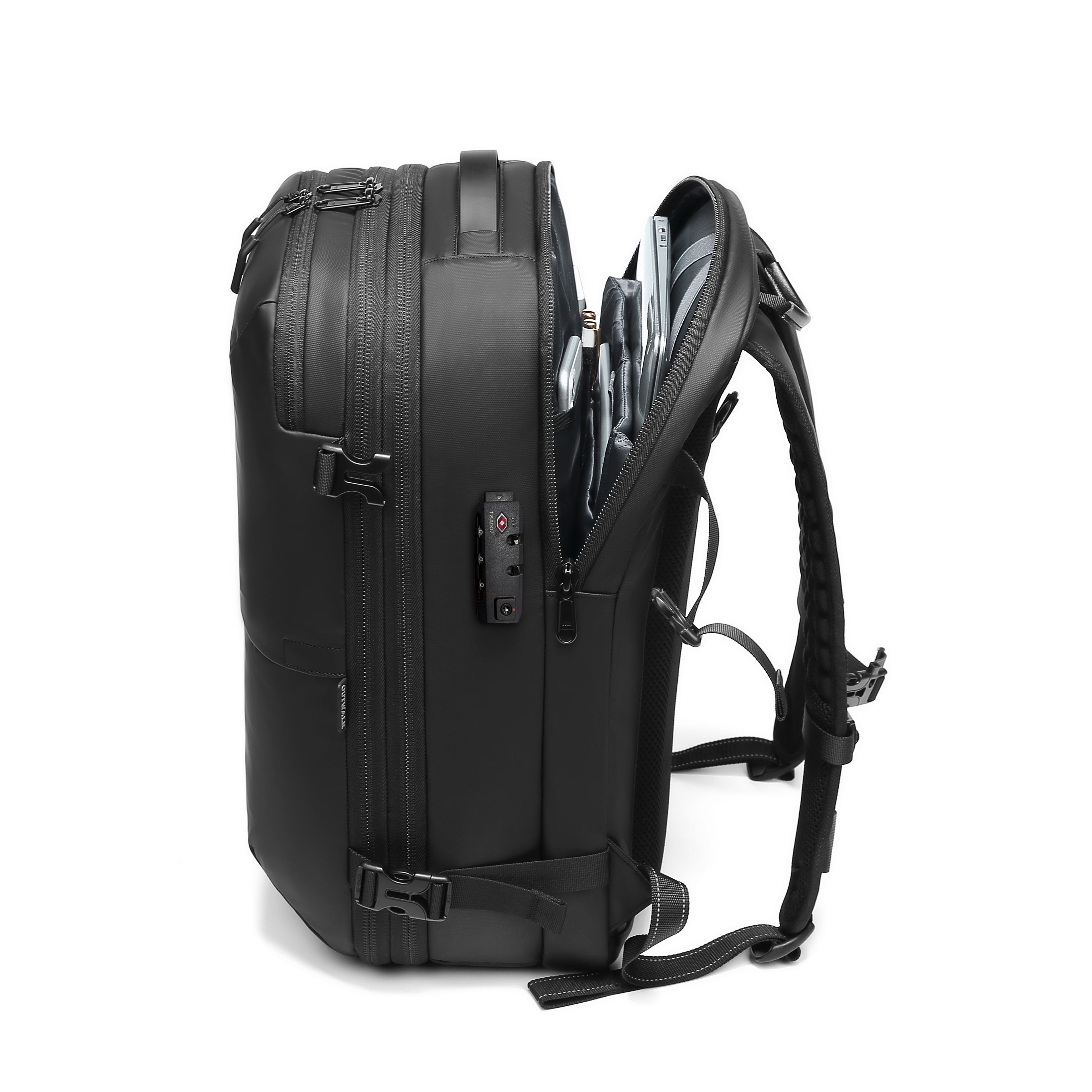 Discoverer Vacuum Compression Travel Backpack 60L