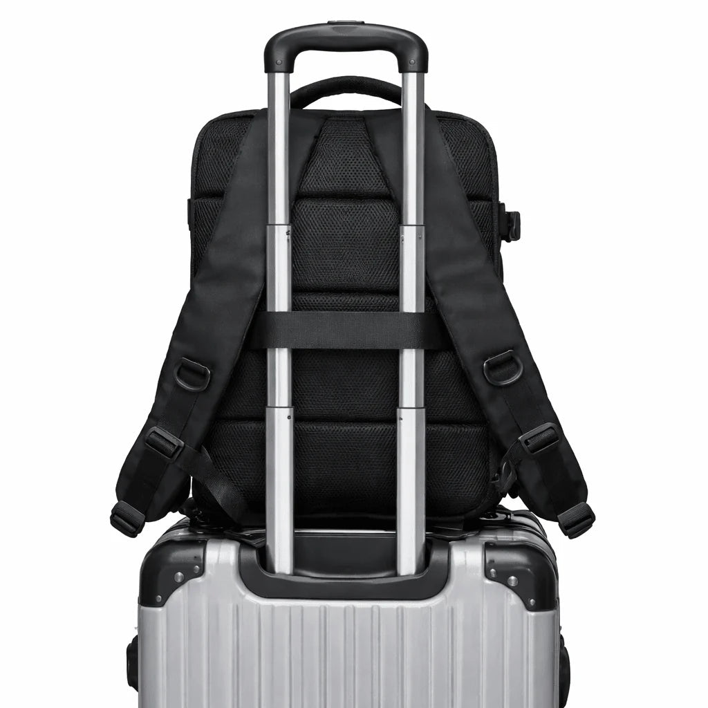 adventuridge 30l hiking backpack Adventurer Personal Item Color:Southern Lights catching walleye on the Big Permit With its durable 70