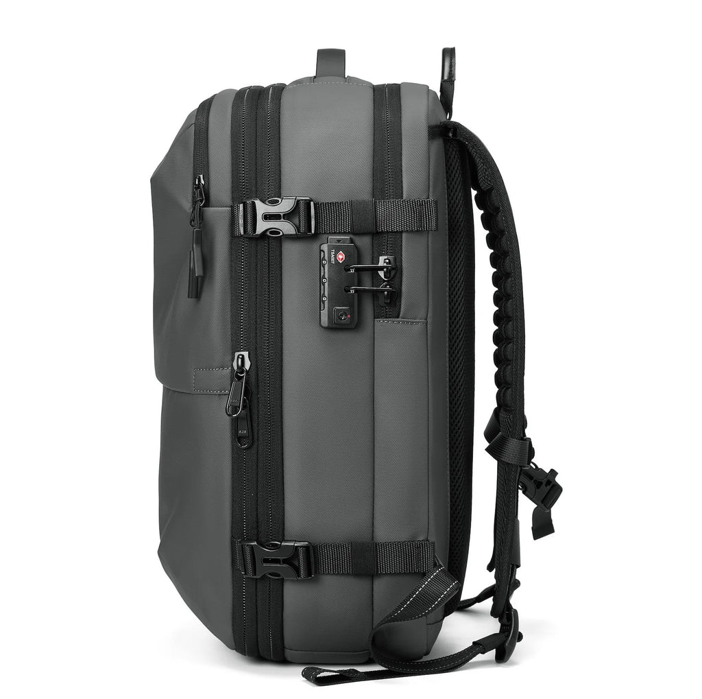 Discoverer Vacuum Compression Travel Backpack 60L - Nomad