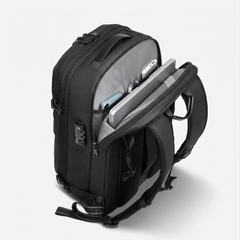 Discoverer Vacuum Compression Travel Backpack 60L - Nomadity Backpacks