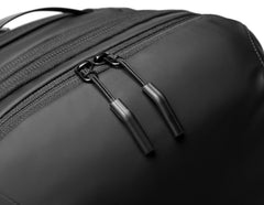 Discoverer Vacuum Compression Travel Backpack 60L - Nomadity Backpacks