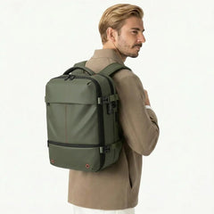 Pioneer Vacuum Compression Travel Backpack 55L - Nomadity Backpacks